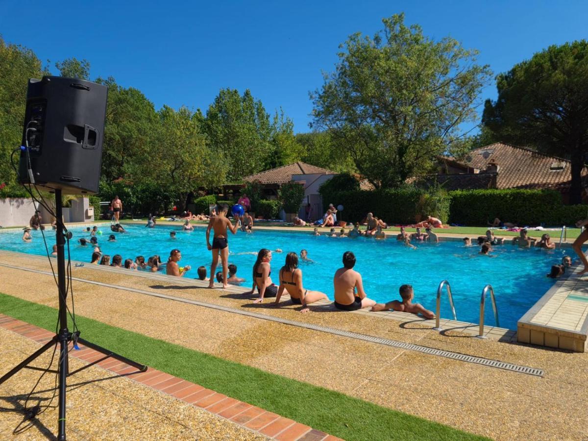 Marina Hotel Club Коголен Екстериор снимка
